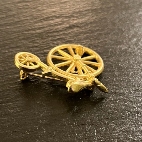 Vintage Bicycle Goldtone Pin Brooch - Picture 5 of 9